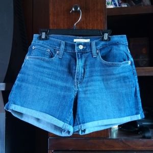 Levi shorts